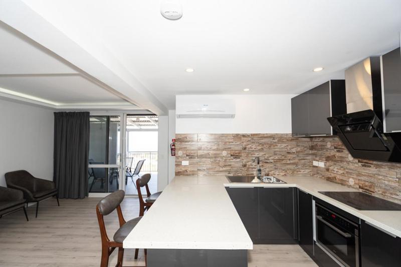 Christmas Island Apartments Flying Fish Cove Ngoại thất bức ảnh